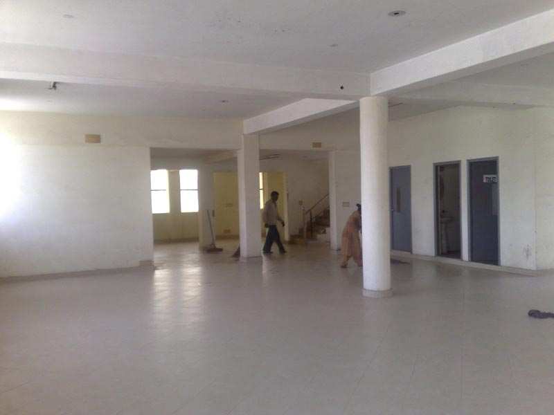 Office Space 1540 Sq.ft. for Rent in