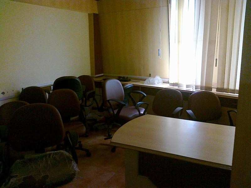 Office Space 350 Sq.ft. for Rent in