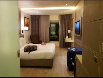  Hotels for Sale in Vile Parle East, Mumbai