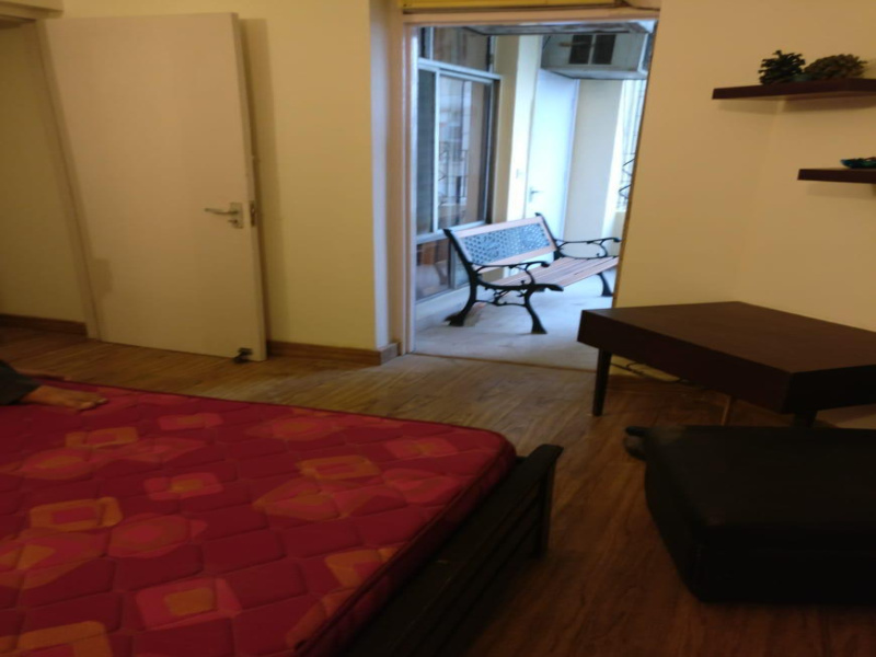 2.5 BHK Apartment 1270 Sq.ft. for Rent in DLF Phase I, Gurgaon