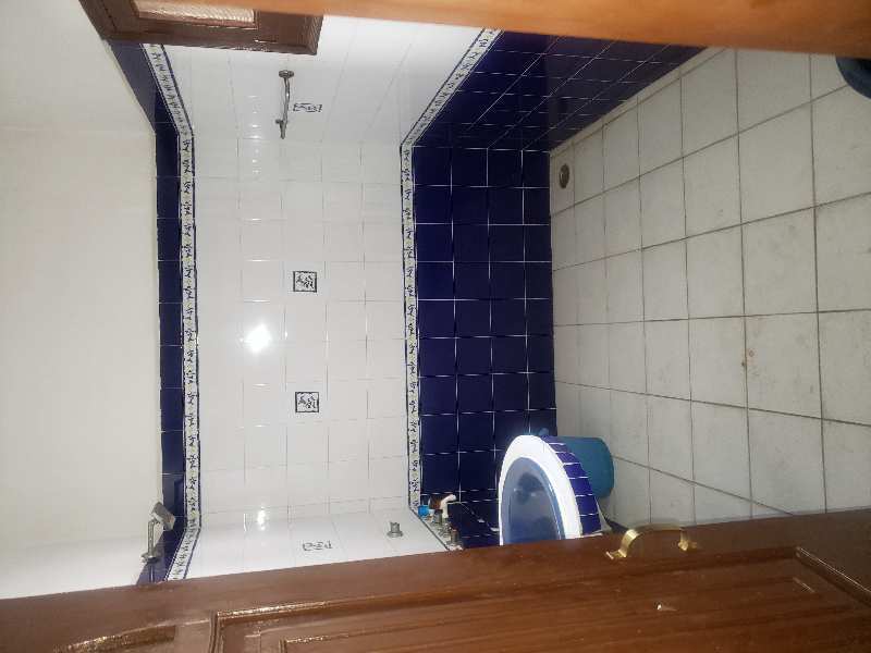 7 BHK 6000 Sq.ft. House & Villa for Sale in Ranjit Avenue, Amritsar