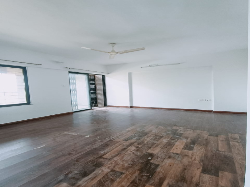 3 BHK Apartment 1550 Sq.ft. for Sale in Sinhagad Road, Pune