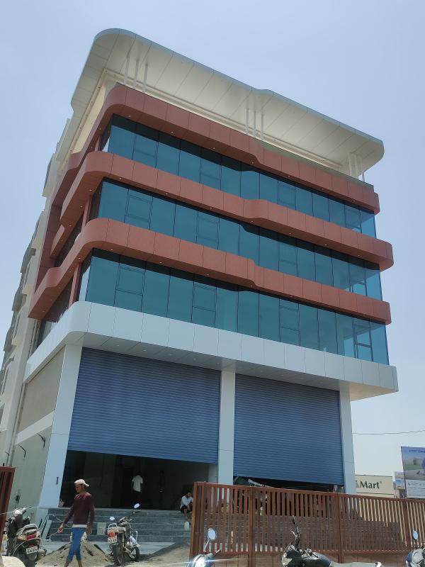  Showroom 3000 Sq.ft. for Rent in Savedi, Ahmednagar