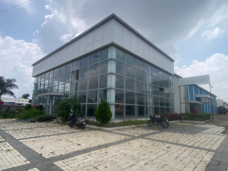  Showroom 5000 Sq.ft. for Rent in Savedi, Ahmednagar