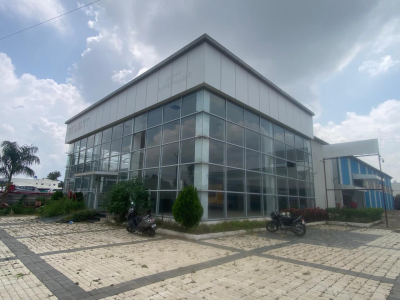  Showroom 5000 Sq.ft. for Rent in Savedi, Ahmednagar