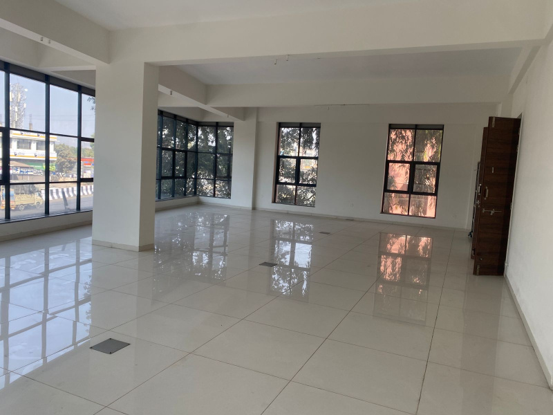  1500 Sq.ft. Office Space for Rent in Maliwada, Ahmednagar