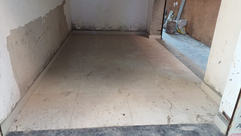  110 Sq.ft. Commercial Shop for Rent in Thane West