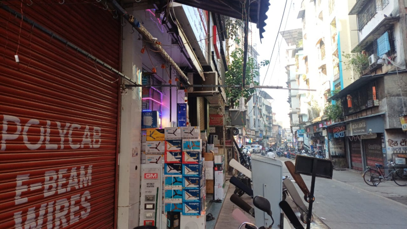  110 Sq.ft. Commercial Shop for Rent in Thane West