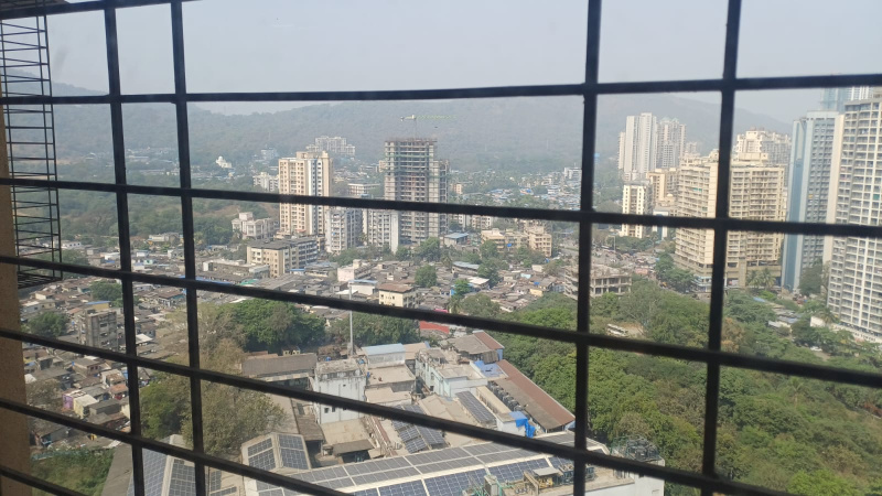 3 BHK 810 Sq.ft. Apartment for Sale in Vartak Nagar, Thane