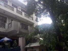 4 BHK Flat for Rent in Sarvodaya Enclave, Delhi