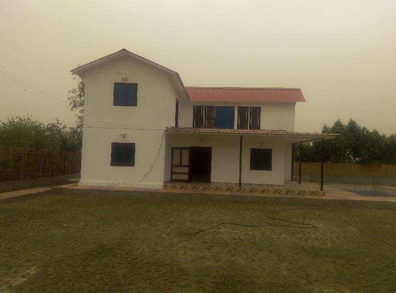 4 BHK Farm House 1500 Sq.ft. for Sale in Sector 128 Noida