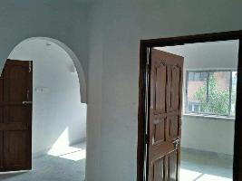 2 BHK House for Rent in Kalikapur, Kolkata