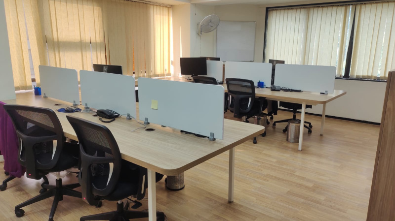  Office Space 2400 Sq.ft. for Rent in Senapati Bapat Road, Pune