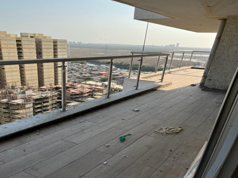 5 BHK 2450 Sq.ft. Apartment for Sale in Bangur Nagar, Goregaon West, Mumbai