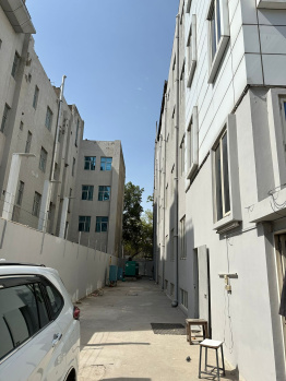 Factory for Sale in Udyog Vihar, Gurgaon