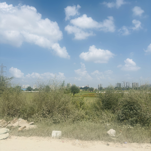  1800 Sq. Meter Industrial Land for Sale in Udyog Vihar, Gurgaon