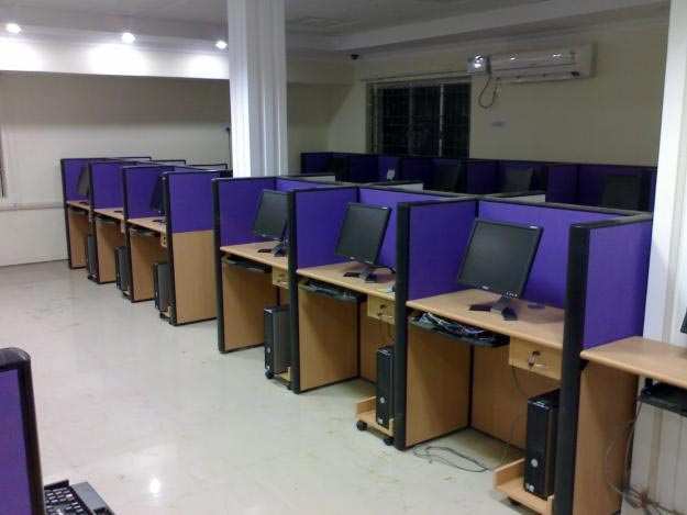 Office Space 999 Sq.ft. for Rent in