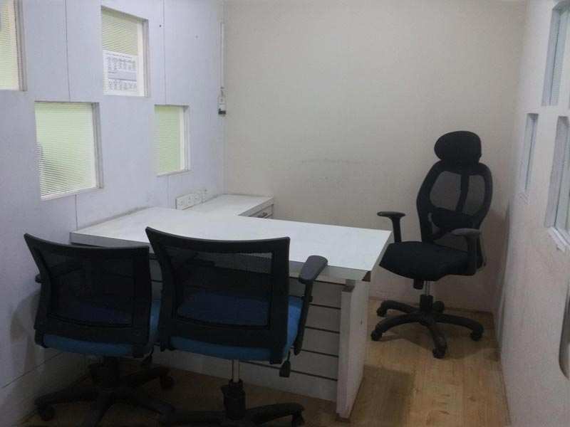 Office Space 1869 Sq.ft. for Rent in
