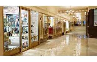  Commercial Shop for Rent in Noida-Greater Noida Expressway