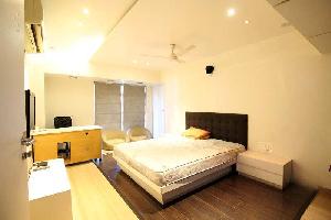 4 BHK Flat for Rent in Bandra West, Mumbai