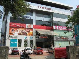  Commercial Shop for Rent in Fergusson College Road, Pune