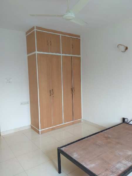 2 BHK Apartment 704 Sq.ft. for Sale in