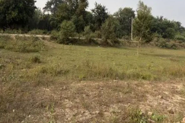  199 Sq. Yards Residential Plot for Sale in Chandpur, Bijnor