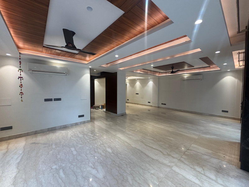 3 BHK 340 Sq. Yards Builder Floor for Rent in Greater Kailash I, Delhi