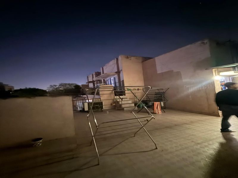 3 BHK 1600 Sq.ft. Apartment for Rent in Kalkaji, Delhi