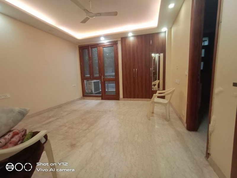 4 BHK 500 Sq. Yards Builder Floor for Rent in Kailash Colony, Delhi