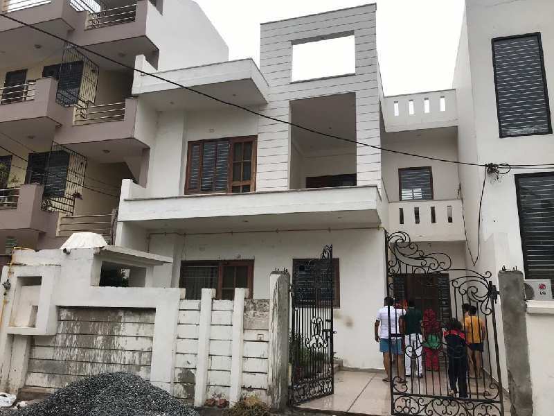 4 BHK House 166 Sq. Yards for Sale in Sector 15 A Faridabad