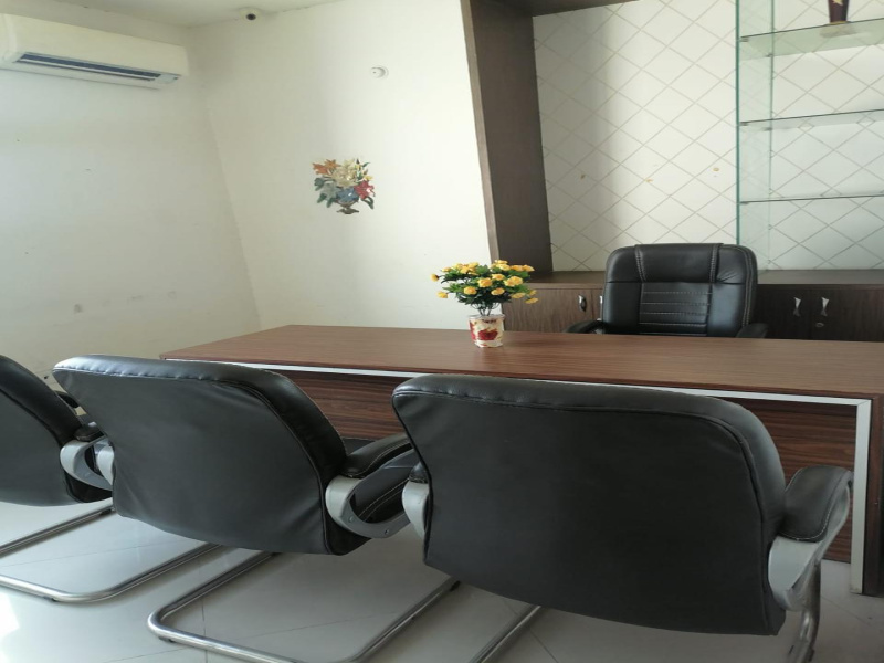  Office Space 1000 Sq.ft. for Rent in Vibhuti Khand, Gomti Nagar, Lucknow