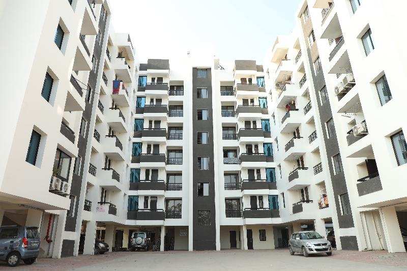 2 BHK Residential Apartment 925 Sq.ft. for Sale in Rau Road, Indore