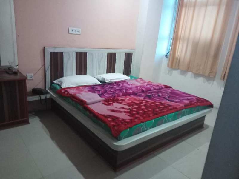 Guest House 3500 Sq.ft. for Rent in