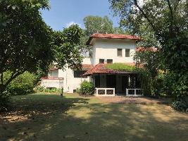 6 BHK Farm House for Rent in Kapashera, Delhi