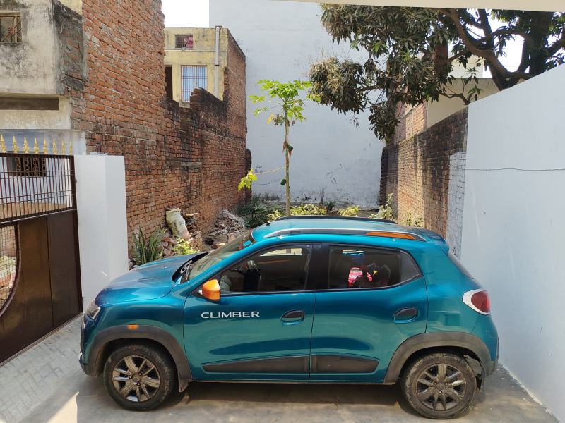 4 BHK 2500 Sq.ft. House for Sale in Katra, Gonda