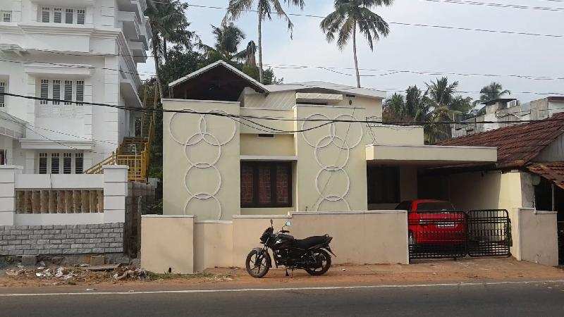 3 BHK House & Villa 1500 Sq.ft. for Sale in Ollur, Thrissur