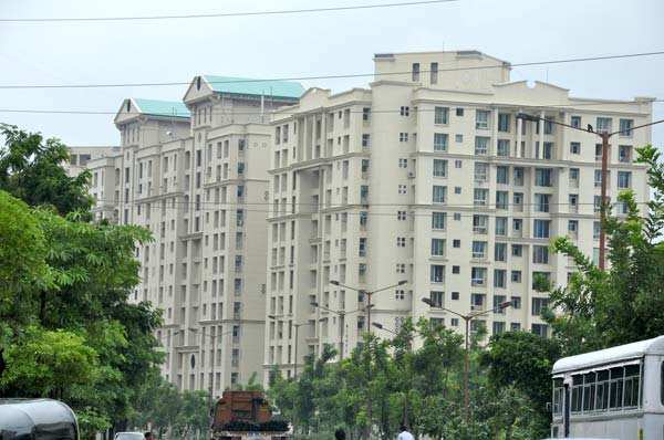 1 BHK Residential Apartment 600 Sq.ft. for Rent in Ghodbunder Road, Thane