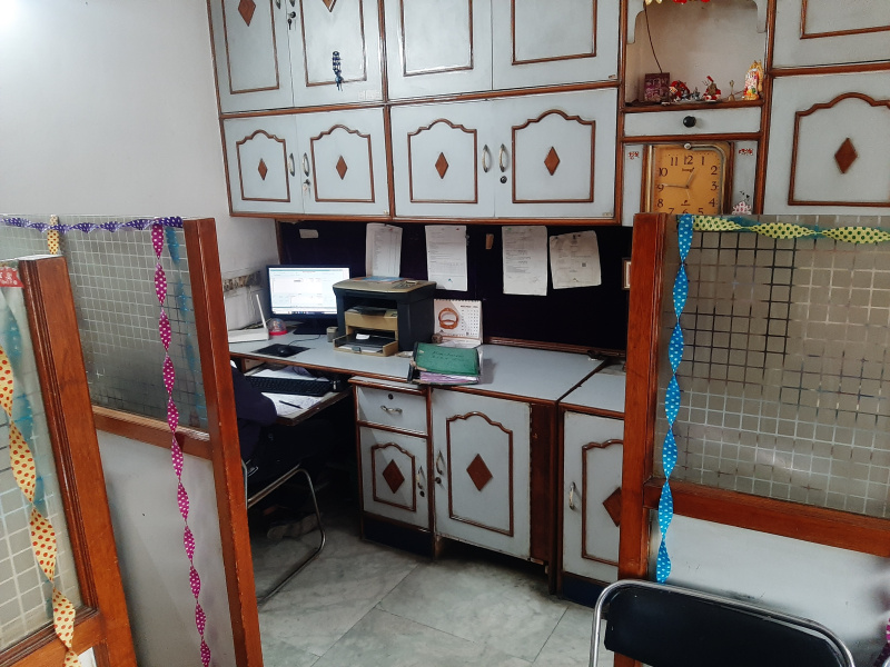  Office Space 150 Sq.ft. for Sale in Dilshad Colony, Dilshad Garden, Delhi