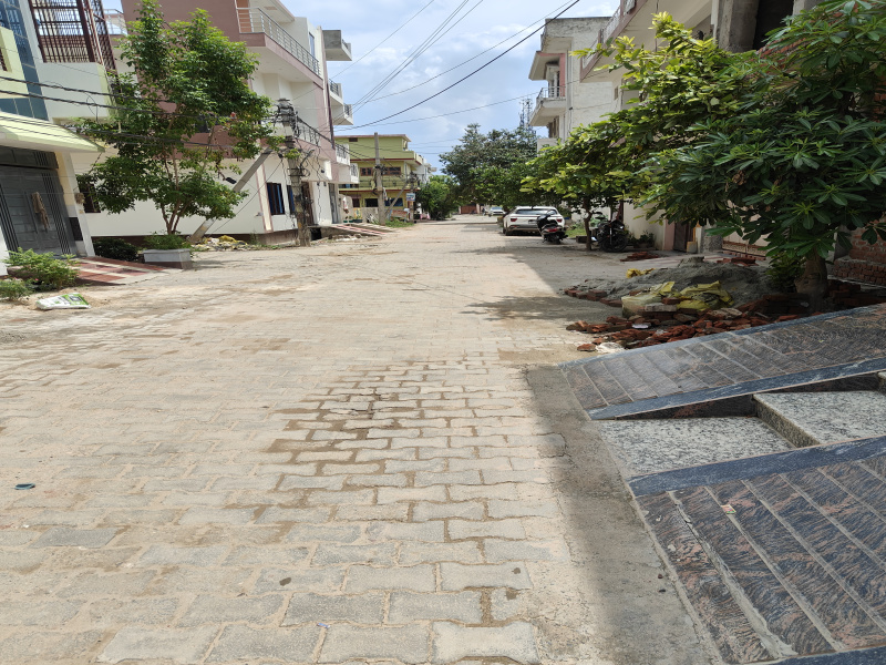  550 Sq. Meter Commercial Land for Sale in Ganga Nagar, Bulandshahr