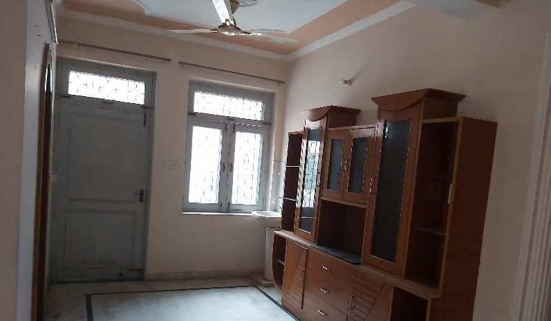 3 BHK Builder Floor 1700 Sq.ft. for Rent in Avas Vikas, Rishikesh
