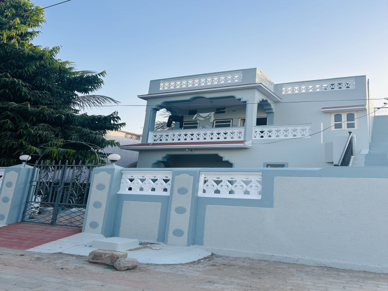 2 BHK 1000 Sq.ft. House for Rent in Mundra, Kutch