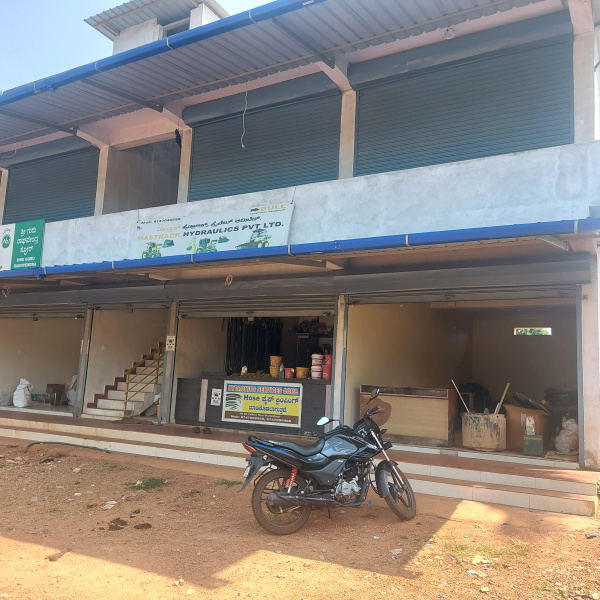 Commercial Shop 3000 Sq.ft. for Rent in Murdeshwar, Uttara Kannada
