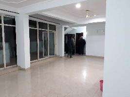 3 BHK Flat for Rent in Hazratganj, Lucknow