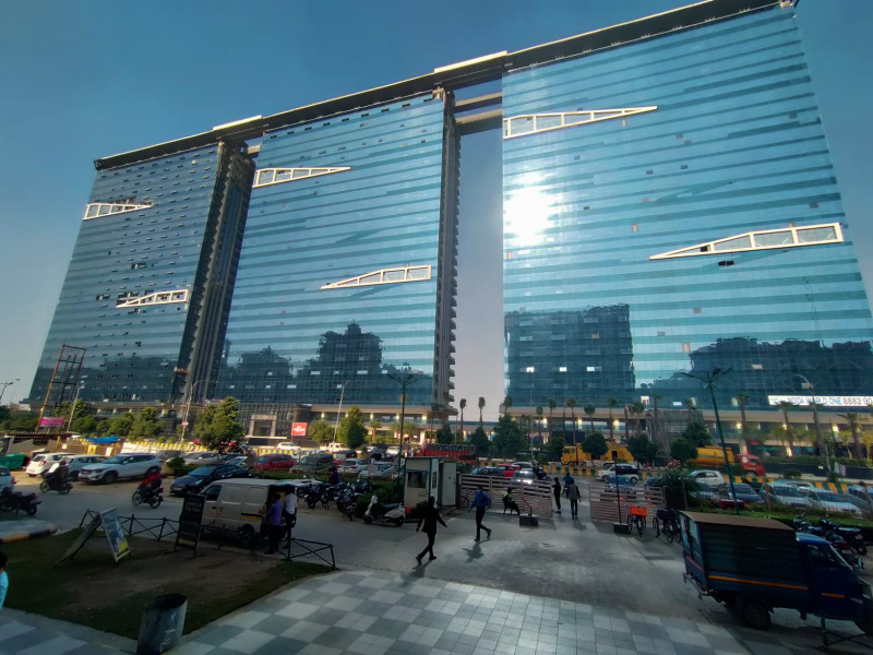  Office Space 365 Sq.ft. for Sale in Sector 90 Noida