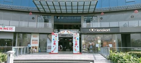  Commercial Shop 100 Sq.ft. for Sale in Sector 133 Noida