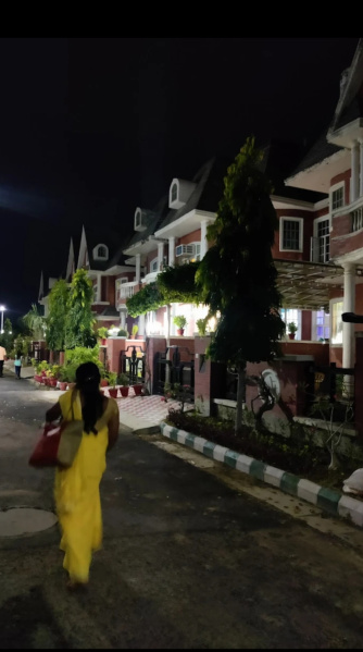  322 Sq. Yards Commercial Land for Sale in Jawaharpuram, Kanpur