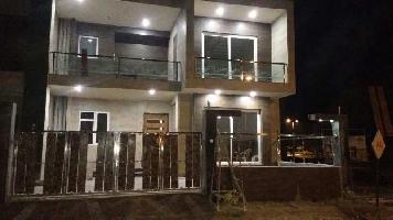  Penthouse for Sale in Jhalwa, Allahabad