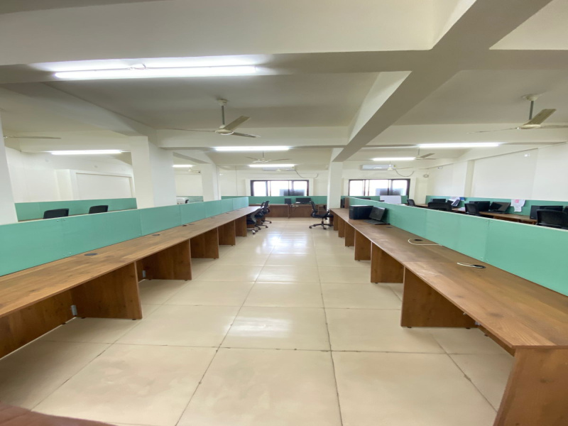  1500 Sq.ft. Office Space for Rent in Sadar, Nagpur