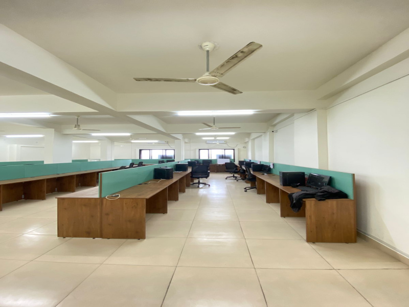 1500 Sq.ft. Office Space for Rent in Sadar, Nagpur
